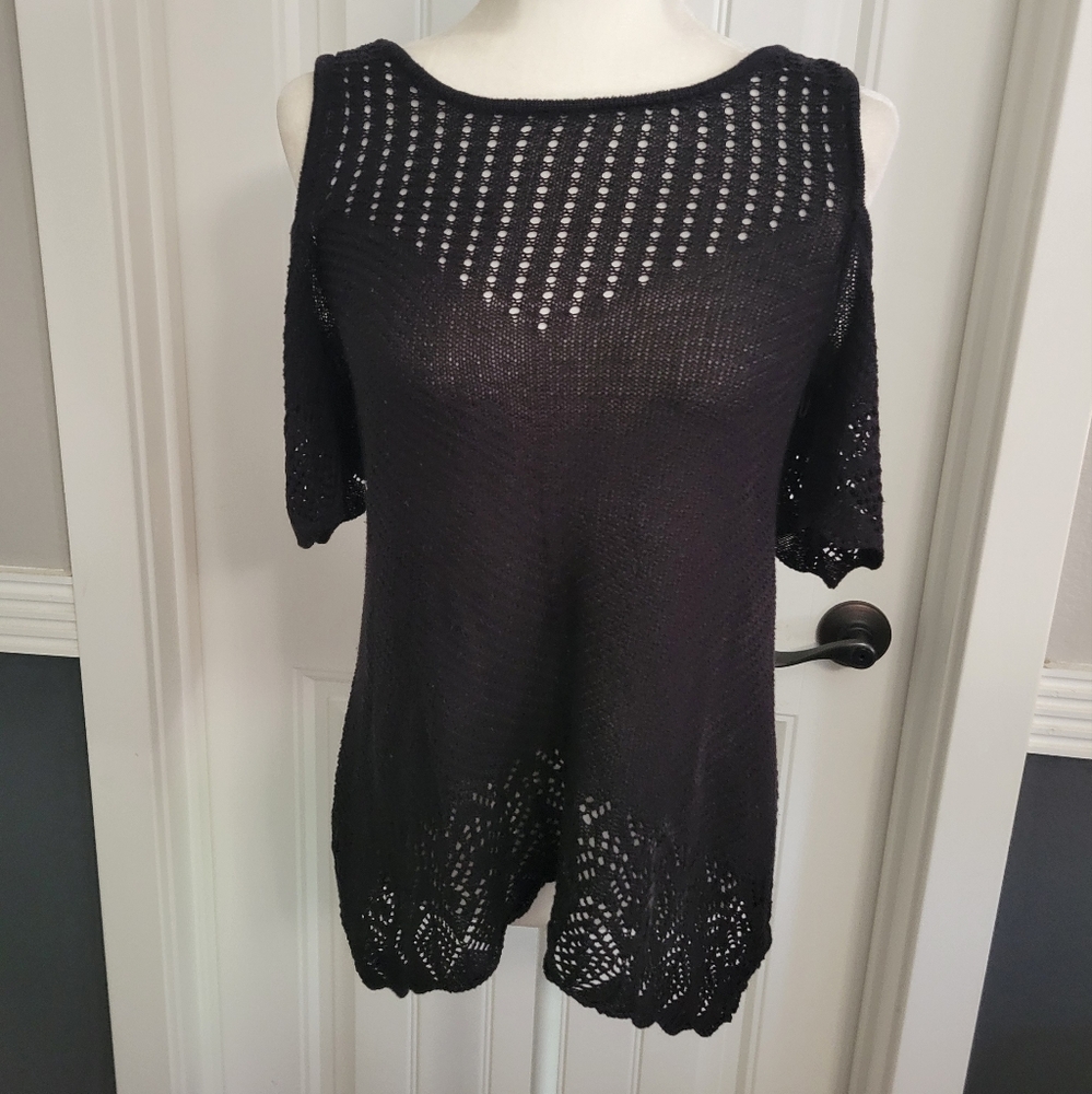 Cold shoulder summer sweater